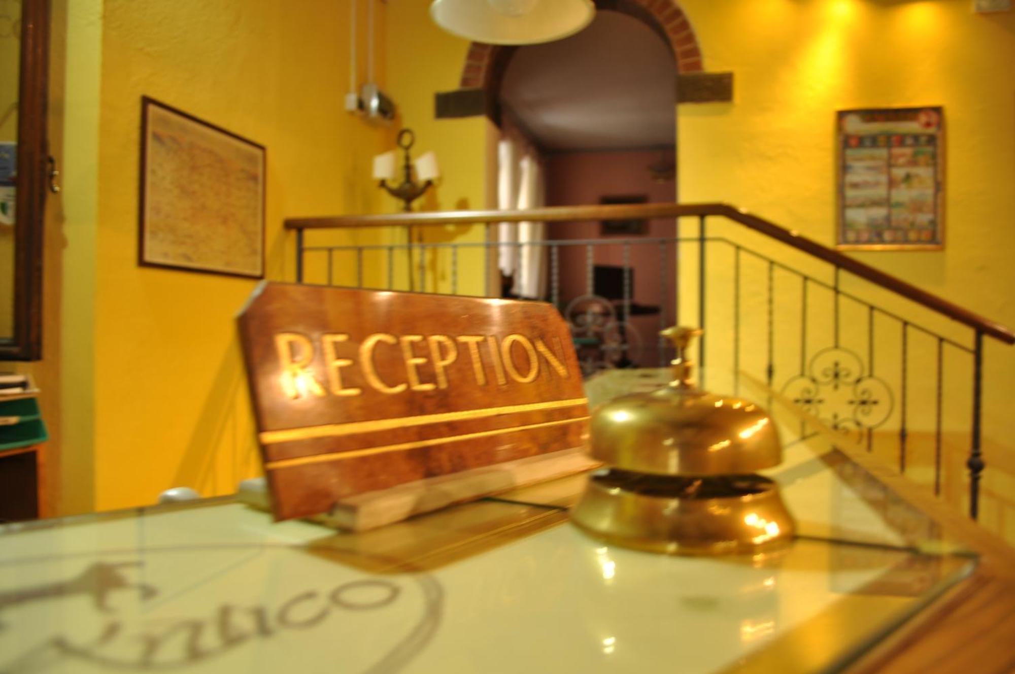 Hotel Borgo Antico ビッビエーナ エクステリア 写真