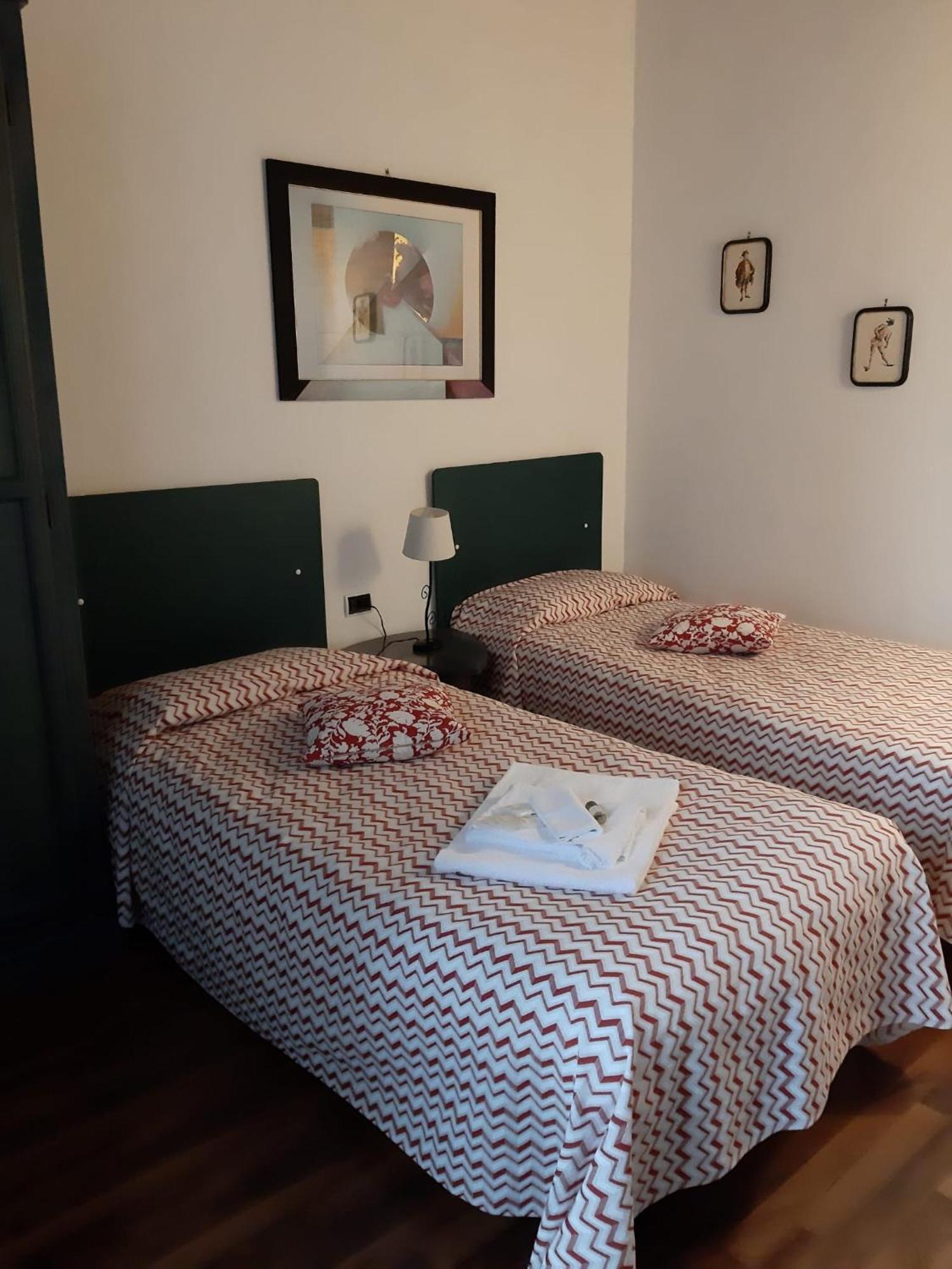 Hotel Borgo Antico ビッビエーナ エクステリア 写真