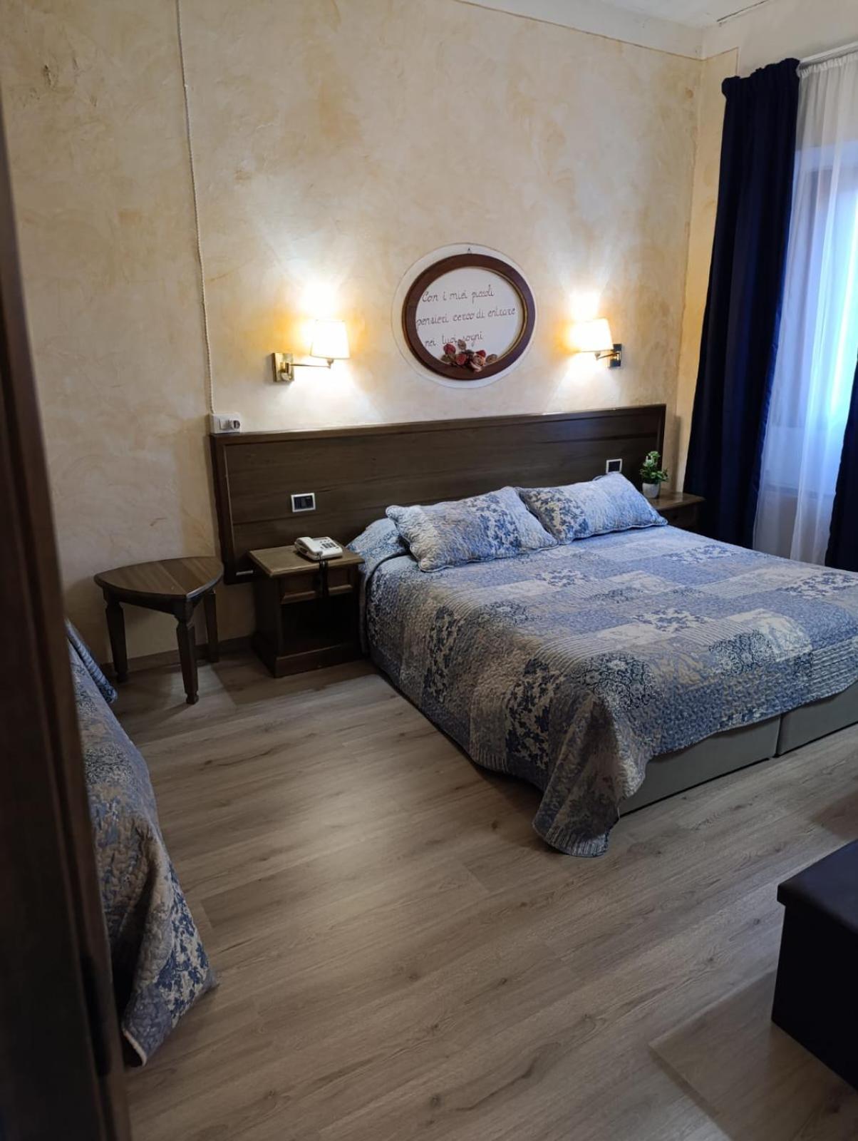 Hotel Borgo Antico ビッビエーナ エクステリア 写真