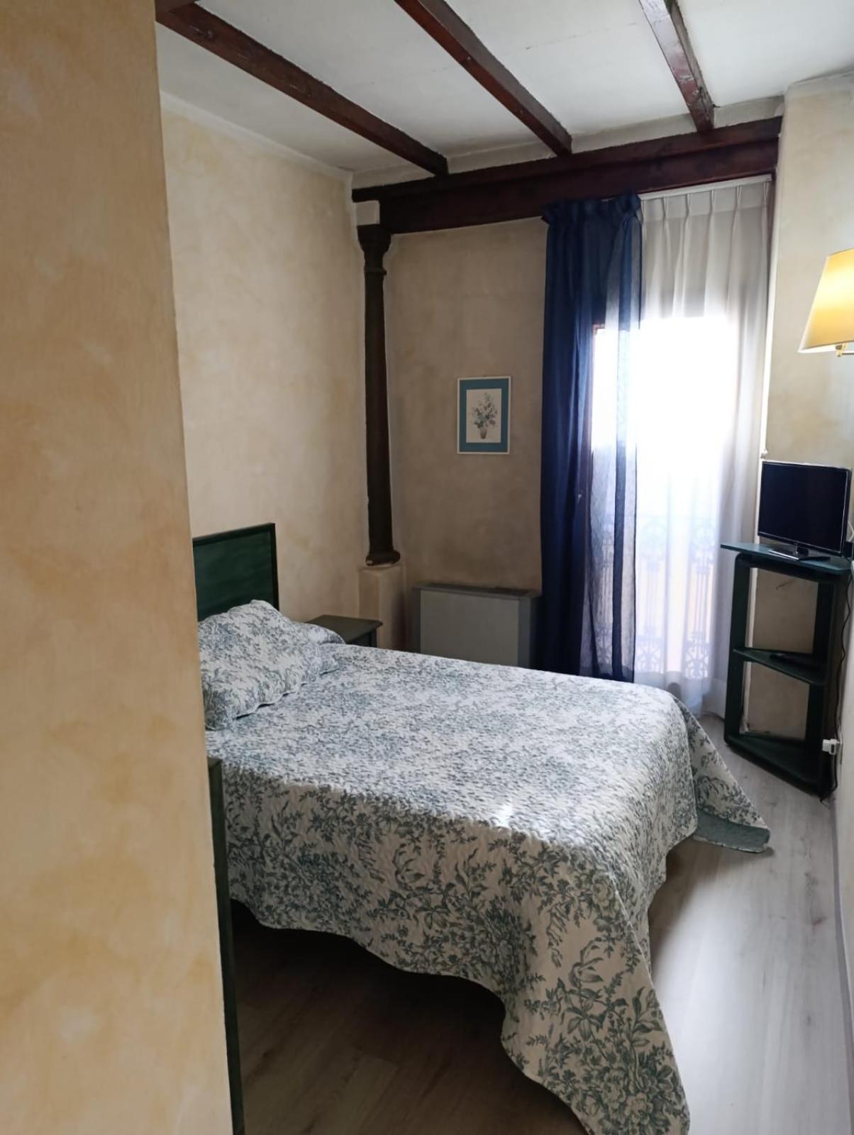 Hotel Borgo Antico ビッビエーナ エクステリア 写真
