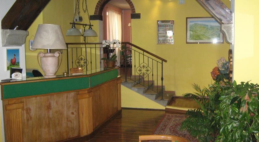 Hotel Borgo Antico ビッビエーナ エクステリア 写真