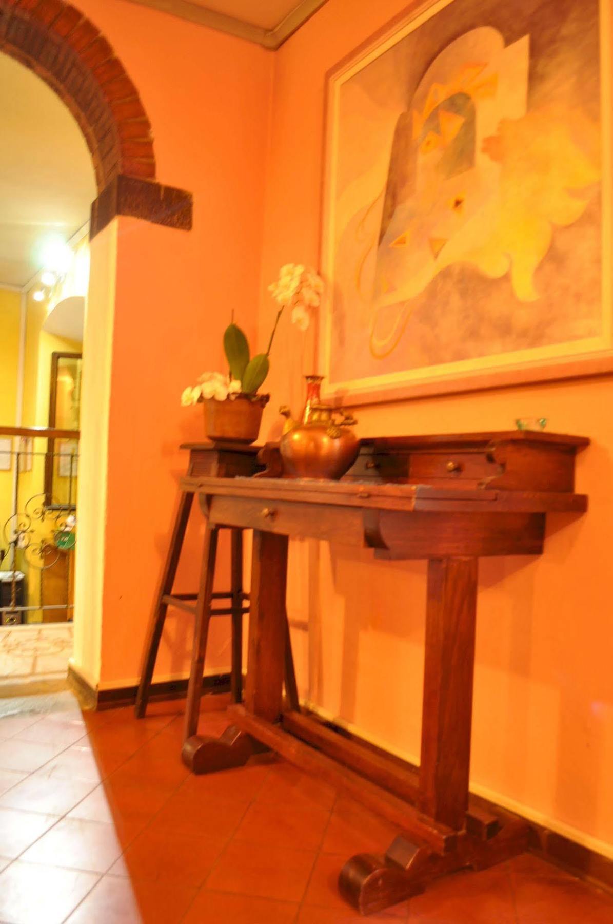 Hotel Borgo Antico ビッビエーナ エクステリア 写真