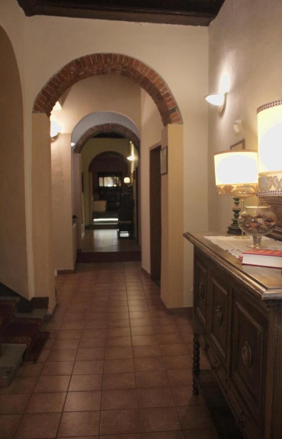 Hotel Borgo Antico ビッビエーナ エクステリア 写真
